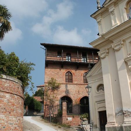 La Casa Del Castellano Hotel Cinzano Exterior foto