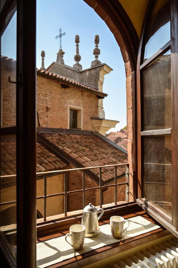 La Casa Del Castellano Hotel Cinzano Exterior foto